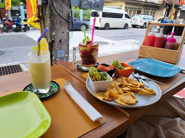 40, 19 ซอย เจ้าฟ้า 39 ตำบล ฉลอง Phuket, ภูเก็ต 83000