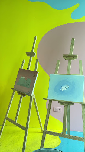 Shalala Cafe' X Studio (ชาลาล่า คาเฟ่) - Samut Prakan