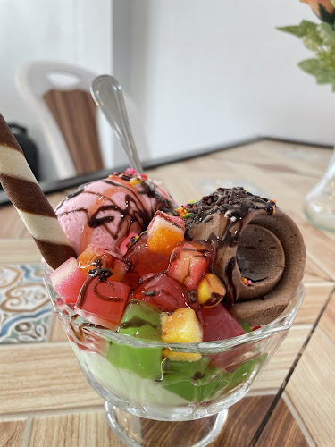 ทองเอก ไอศกรีม บุฟเฟ่ต์