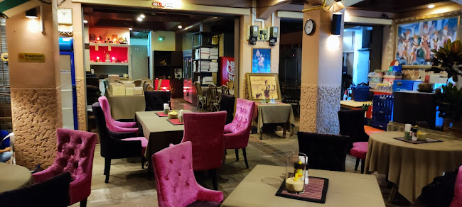 Opinii despre Vitaphorn Authentic Thai Restaurant​ & Steak House în อำเภอเมืองภูเก็ต - การบริการอาหารและที่พัก