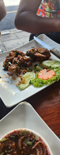 Comentarii opinii despre ร้านNumber.6 patong