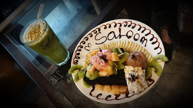 ซาลูน คอฟฟี่ แอนด์ บาร์