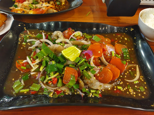 Comentarii opinii despre อีหล่า แซ่บเวอร์