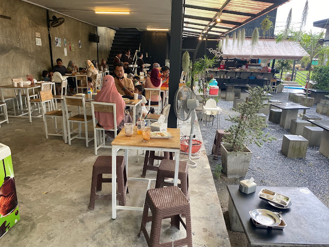 Opinii despre Roti De Forest Hatyai - โรตี ดิฟอเรส หาดใหญ่ în อำเภอหาดใหญ่ - การบริการอาหารและที่พัก