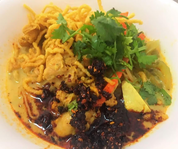 Opinii despre ต้นสนอาหารเจ นครปฐม în อำเภอเมืองนครปฐม - การบริการอาหารและที่พัก