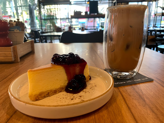 The Jungle Zone Room No. 181 1101 / 1-2 Floor G, ถนน ราษฎร์อุทิศ, ตำบลป่าตอง อำเภอกะทู้ ภูเก็ต 83150