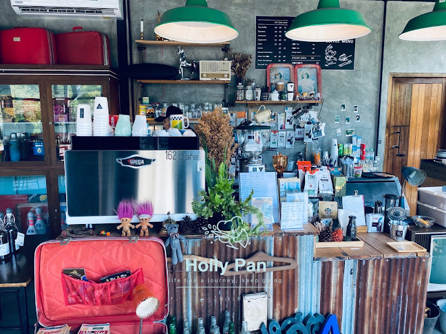 87 ฉลอง 73 ม.10 ถ. เจ้าฟ้าตะวันตก ตำบล ฉลอง เมือง ภูเก็ต 83130