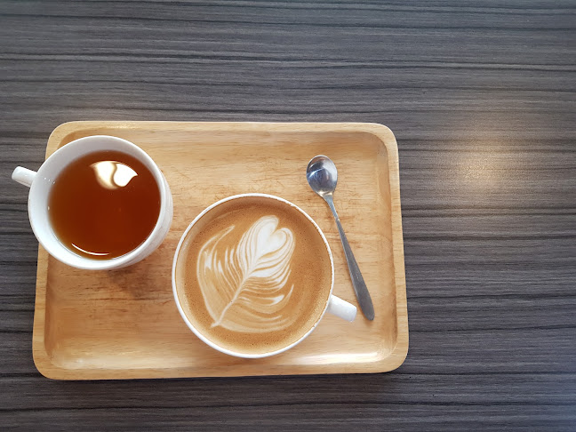 Comentarii opinii despre Coffee More Khonkaen ร้านคอฟฟี่ มอร์ ขอนแก่น