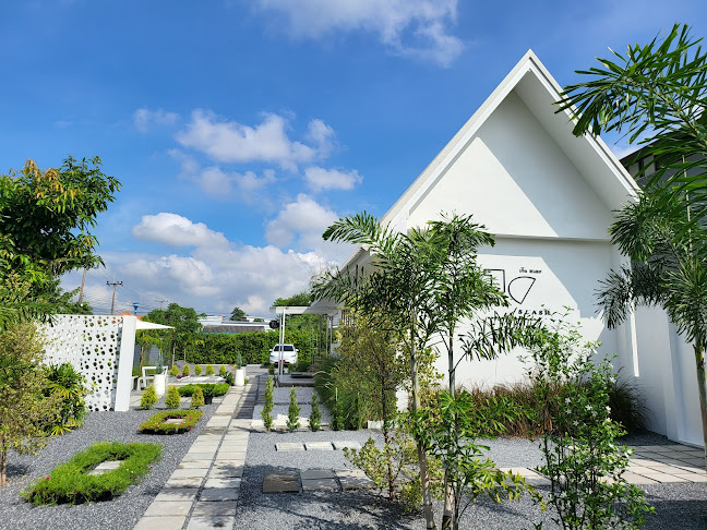 Ten slash coffee corner tenslash เท็นสแลช คาเฟ่นครปฐม - อำเภอเมืองนครปฐม