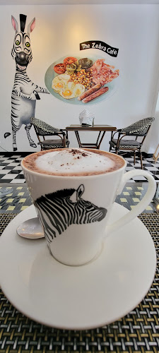 W89J+PW2 ตำบล กะทู้ อำเภอกะทู้ ภูเก็ต 83120