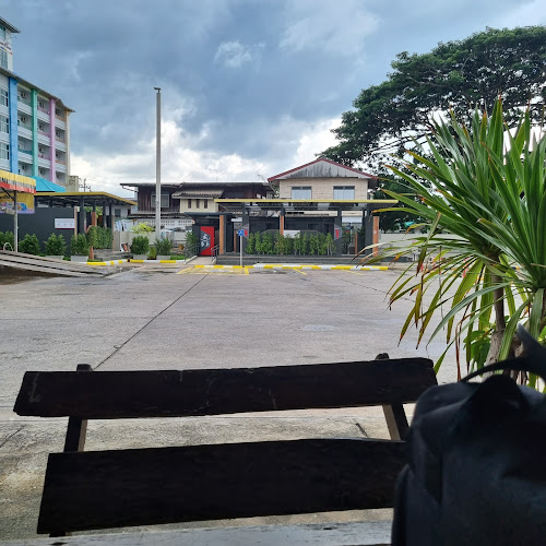 Opinii despre KFC Drive Thru Bangchak Khonkaen în อำเภอเมืองขอนแก่น - การบริการอาหารและที่พัก