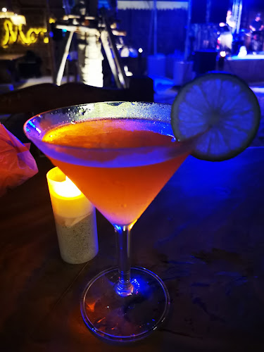 Opinii despre MOOF în อำเภอกะทู้ - การบริการอาหารและที่พัก