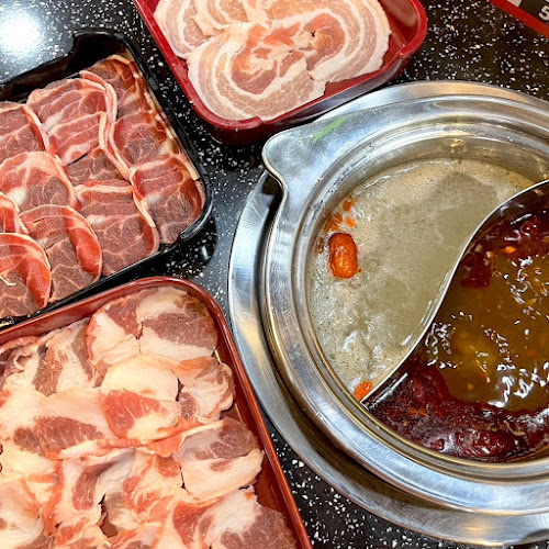 Opinii despre อาเหวยชาบูหม่าล่าสายพาน บุฟเฟ่ต์ - อุบลราชธานี în เมือง - การบริการอาหารและที่พัก