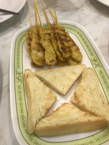 หมู่ที่ 9 341/5 ถนน พัทยากลาง อำเภอบางละมุง ชลบุรี 20150