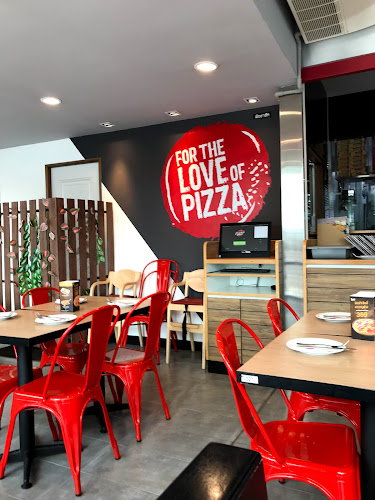 Comentarii opinii despre Pizza Hut 1150 - Cherng Talay Phuket (พิซซ่าฮัท สาขาเชิงทะเล ภูเก็ต)