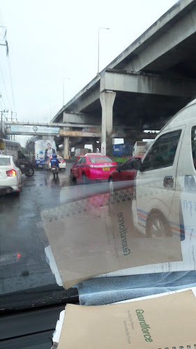 Opinii despre Lansi în อำเภอบางพลี - การบริการอาหารและที่พัก