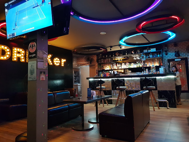 Drinker Bar