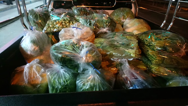 ตลาดสด แก้ววรรณะ - การบริการอาหารและที่พัก