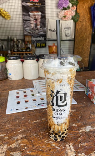 Shong Cha - การบริการอาหารและที่พัก
