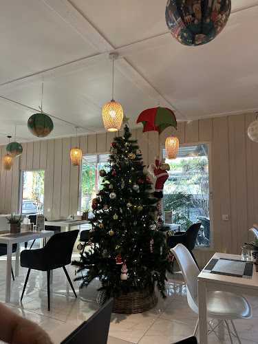 58/31 ถ. เจ้าฟ้าตะวันตก ตำบล ฉลอง อำเภอเมืองภูเก็ต ภูเก็ต 83000