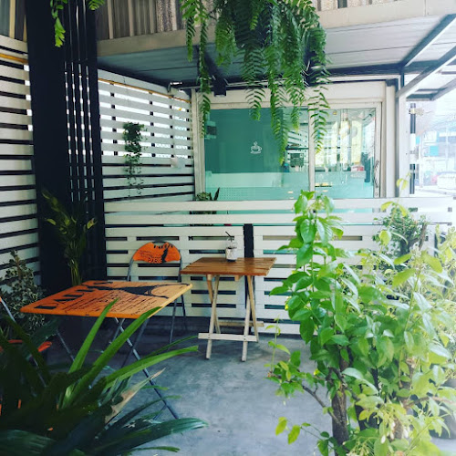 Near Home cafe - การบริการอาหารและที่พัก