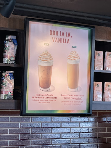 สตาร์บัคส์ สาขา เดอะเบย์พัทยา - การบริการอาหารและที่พัก