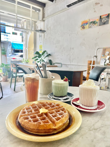 ไม้น้ำคาเฟ่ - กาแฟและต้นไม้น้ำ - อำเภอเมืองภูเก็ต