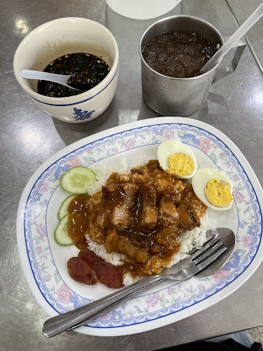 Comentarii opinii despre ยอดผักเมืองทอง ราดหน้า