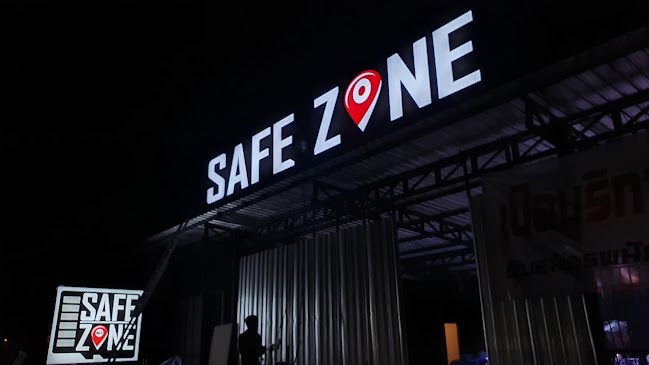 Safe Zone Bar - การบริการอาหารและที่พัก