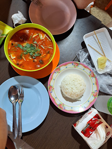 Holiday Restaurant - Halal