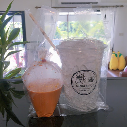 Comentarii opinii despre Gindee Cup (คาเฟ่ & shop เสื้อผ้า)