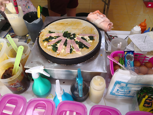 Comentarii opinii despre เครปบุฟเฟ่ต์ไส้ทะลักพับไม่ได้ สาขาสามชัย