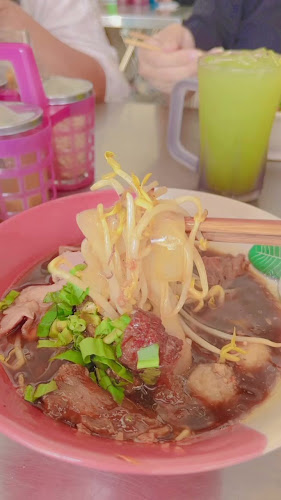 Opinii despre Hatyai 牛肉面 în อำเภอหาดใหญ่ - การบริการอาหารและที่พัก