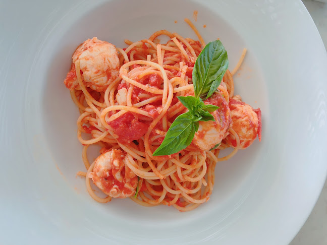 Opinii despre Catch Beach Club în อำเภอถลาง - การบริการอาหารและที่พัก