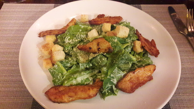 ป่าตอง ซันเซ็ท วิว เรสเตอร์รอง - การบริการอาหารและที่พัก