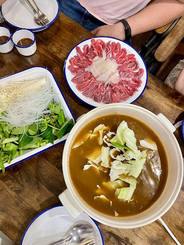 Opinii despre เมืองเก่า บาร์ în อำเภอเมืองอุบลราชธานี - การบริการอาหารและที่พัก