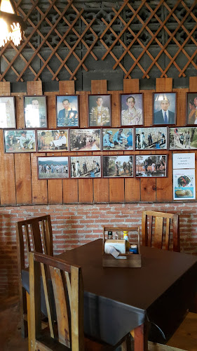 Home Café - การบริการอาหารและที่พัก