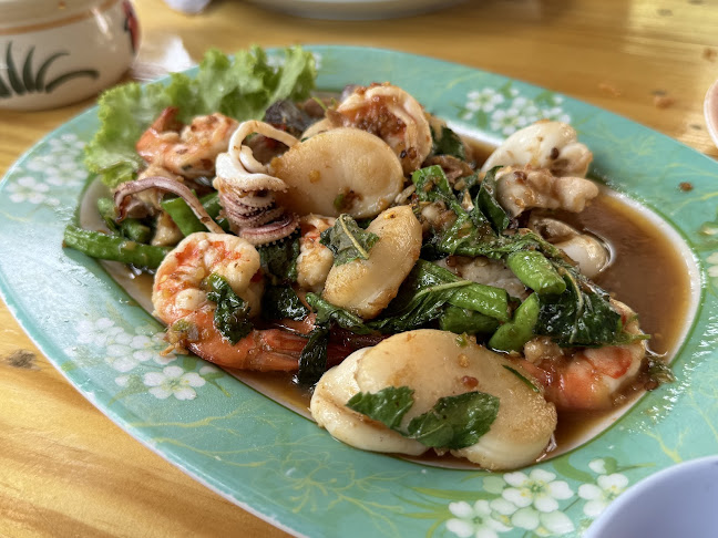 Comentarii opinii despre ป้ารุณ ซ.นาจอมเทียน 8