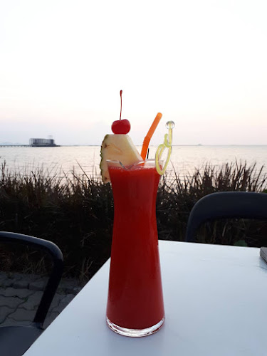 คาเฟ่ เดอ บีช พัทยา - อำเภอบางละมุง