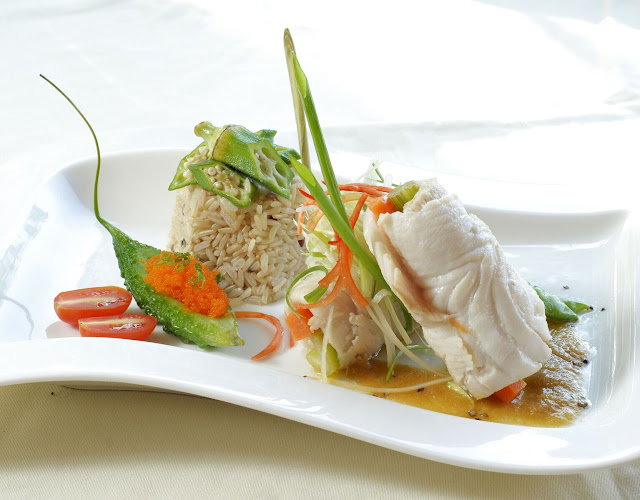 Opinii despre Banyen Restaurant în Muang - การบริการอาหารและที่พัก