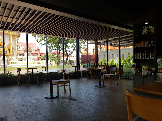 คาเฟ่ อเมซอน สาขา ถนนมุขมนตรี