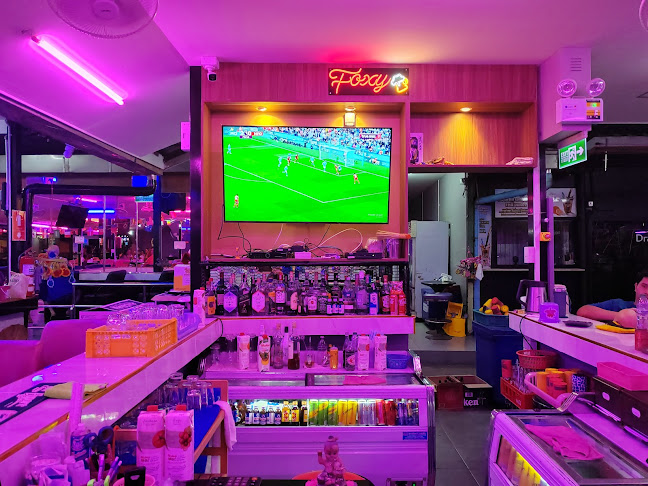 Opinii despre Foxy Lady Bar în อำเภอบางละมุง - การบริการอาหารและที่พัก