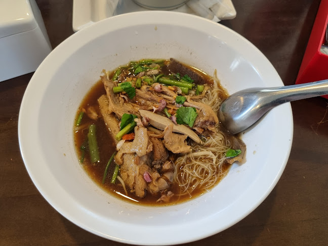 เป็ดเหล่ากง แหลมฉบัง