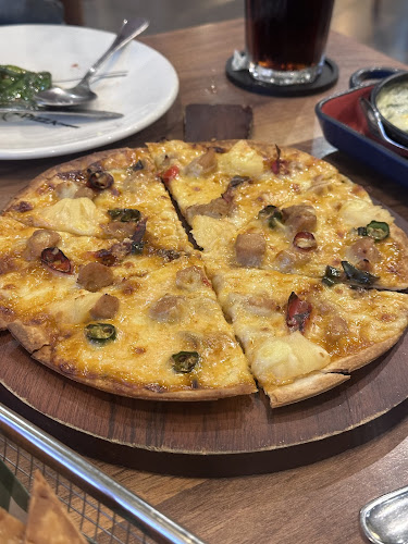 พิซซ่า คอม เซ็นทรัล นครราชสีมา - อำเภอเมืองนครราชสีมา