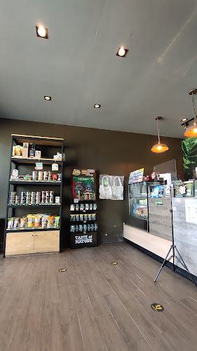 Café Amazon สาขา ปตท. LPG ถนนสุรนารายณ์ - การบริการอาหารและที่พัก