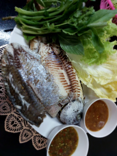 Comentarii opinii despre เอส ที บาร์ ปลาอบโอ่ง