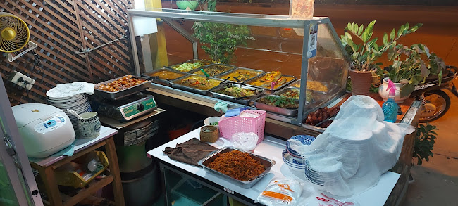 ร้านครัวชุมพรอาหารใต้ - การบริการอาหารและที่พัก