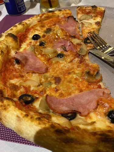 Chaweng star pizza - อำเภอเกาะสมุย