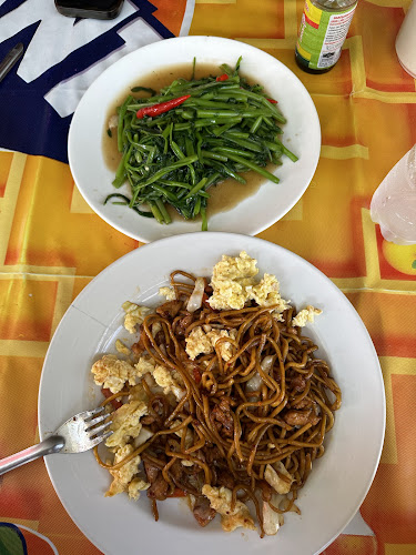 Small thai restaurant