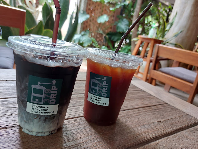 Opinii despre 379 Drip กาแฟเรียบง่ายใต้ถุนบ้านเลขที่ 379 în อำเภอเมืองสุโขทัย - การบริการอาหารและที่พัก